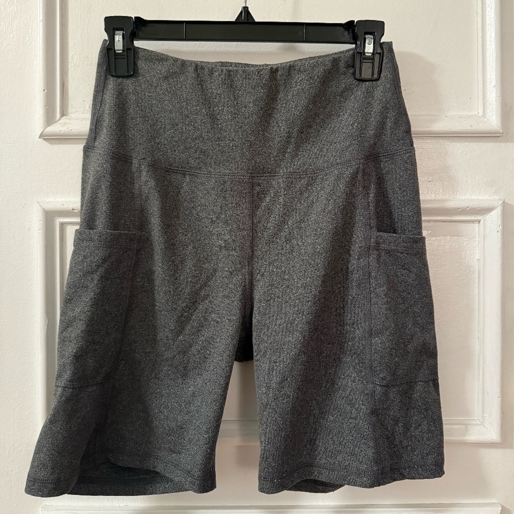 NYL Gray Athletic Yoga Shorts Women’s Size L